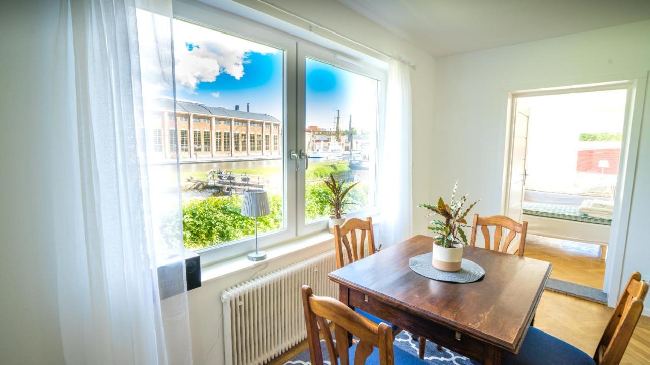 Byggmaestare Villan Motala Luaran gambar